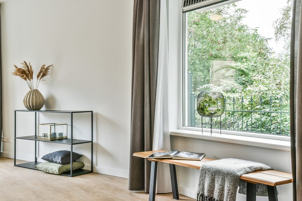Faire entrer l’air dans votre maison en posant des fenêtres